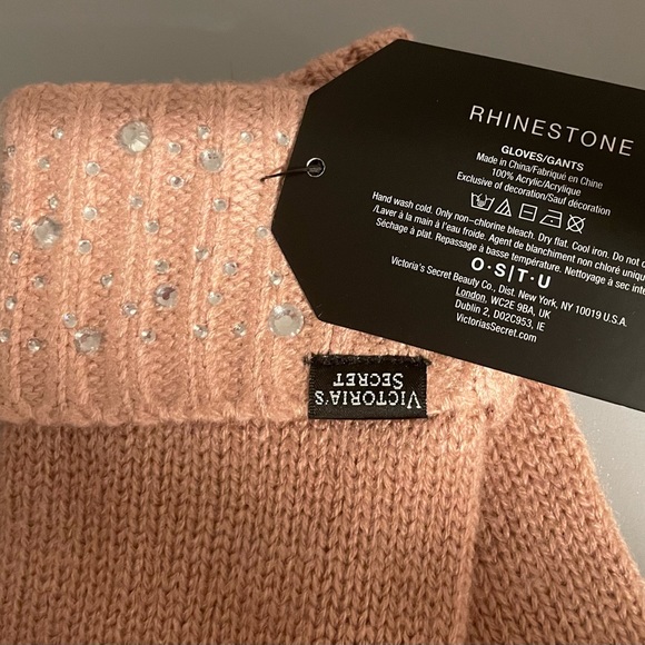 VS rhinestone ladies knit gloves - Picture 3 of 3